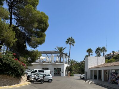 Das Mexikanische Restaurant liegt direkt an der Bucht.